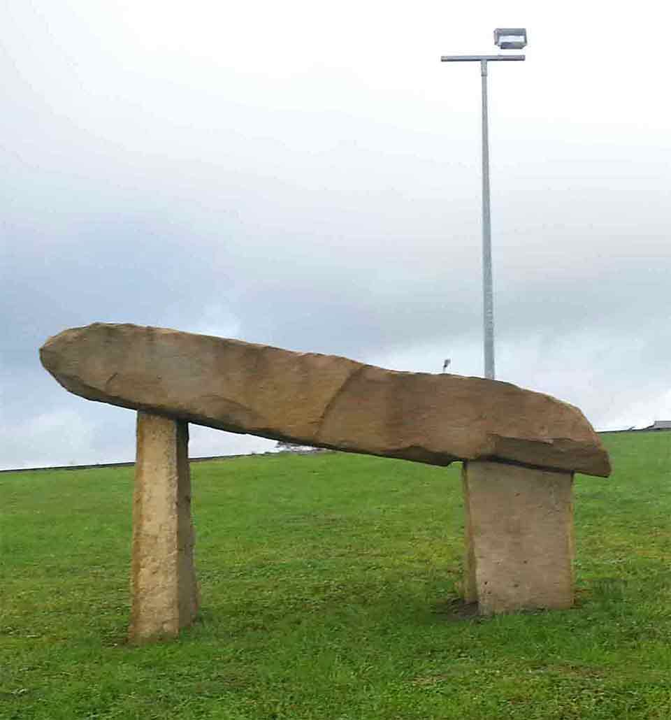 dolmen feature